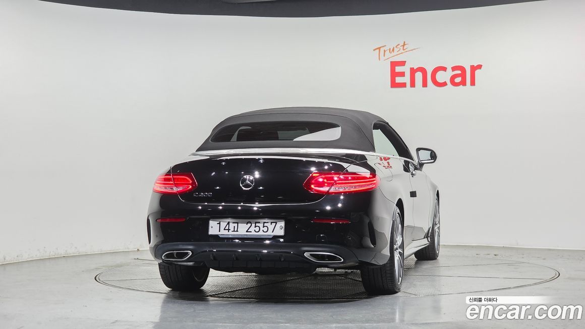Mercedes-Benz C-Class 2018