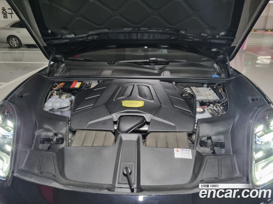 Porsche Cayenne 2020