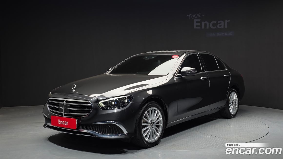Mercedes-Benz E-Class 2021