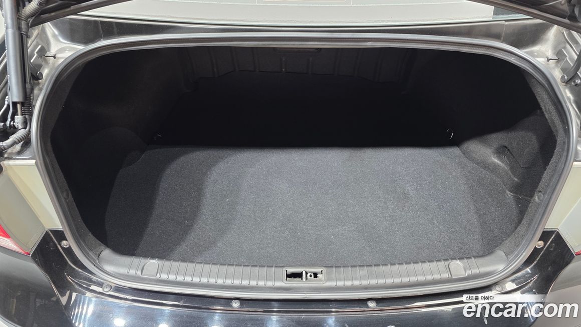 Hyundai Sonata 2008