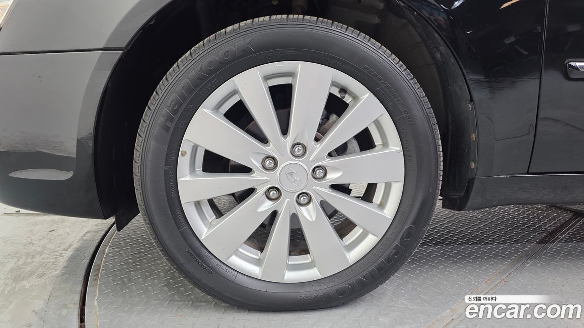 Hyundai Sonata 2008