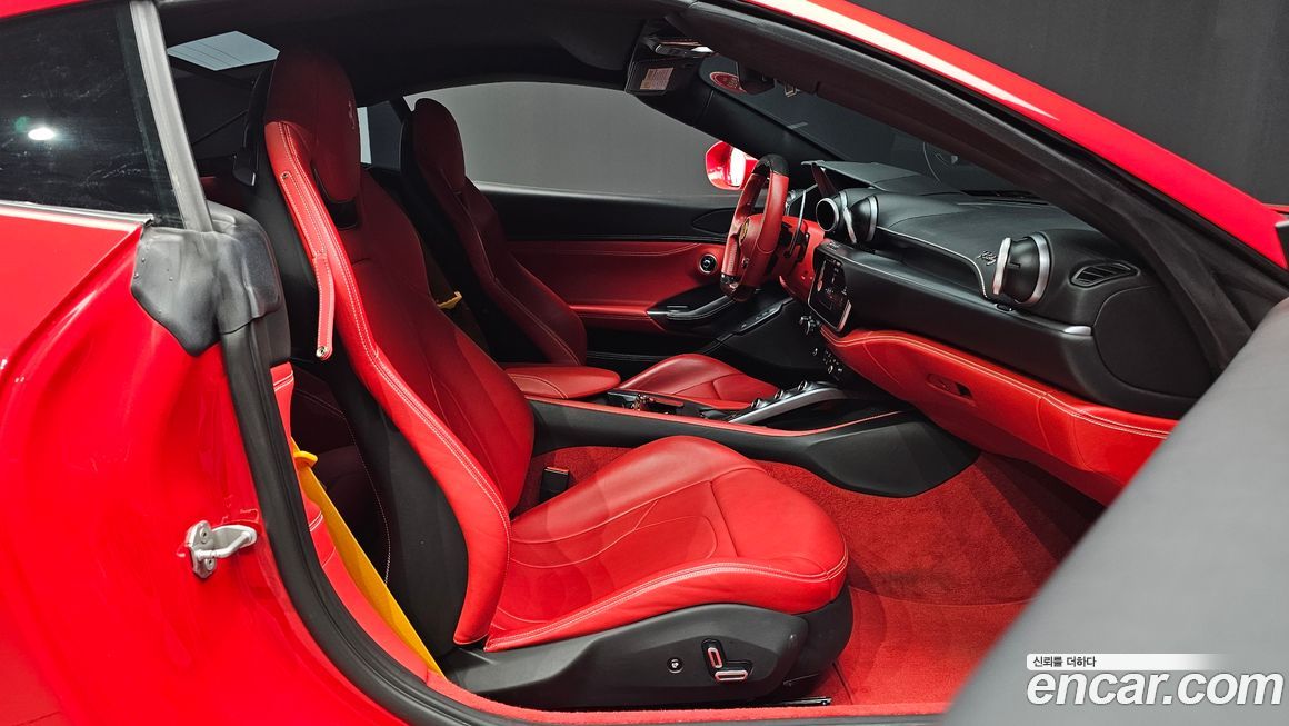 Ferrari Portofino 2019