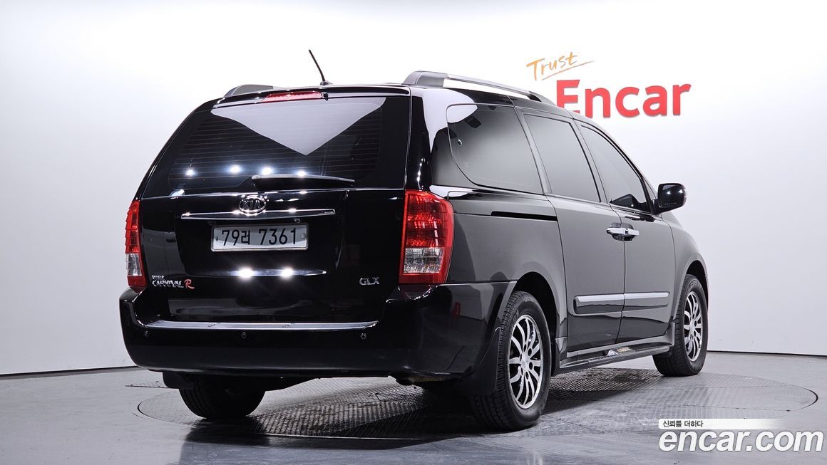 Kia Canival 2010
