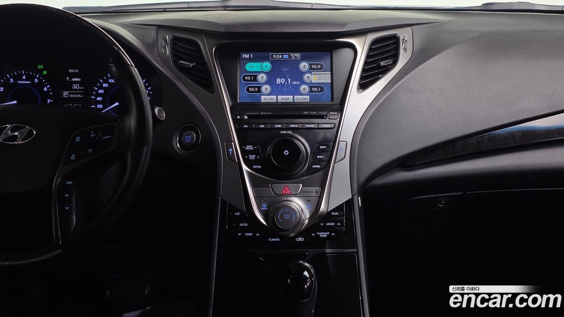 Hyundai Grandeur 2012