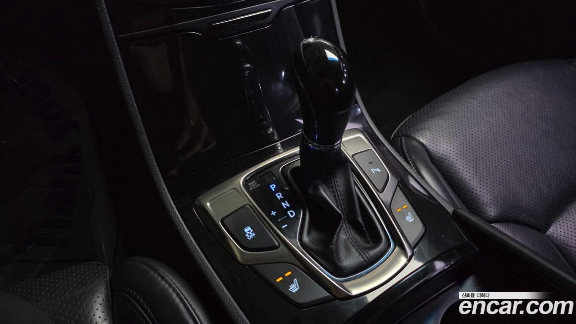 Hyundai Grandeur 2012