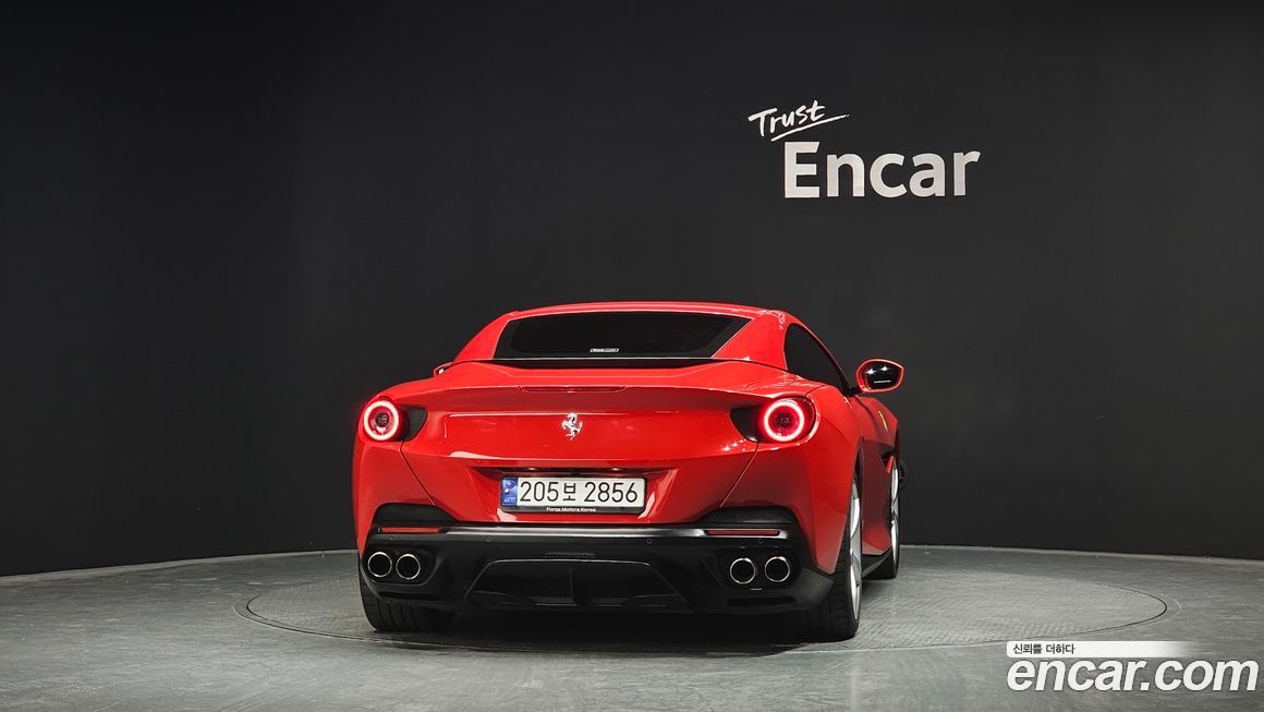 Ferrari Portofino 2019