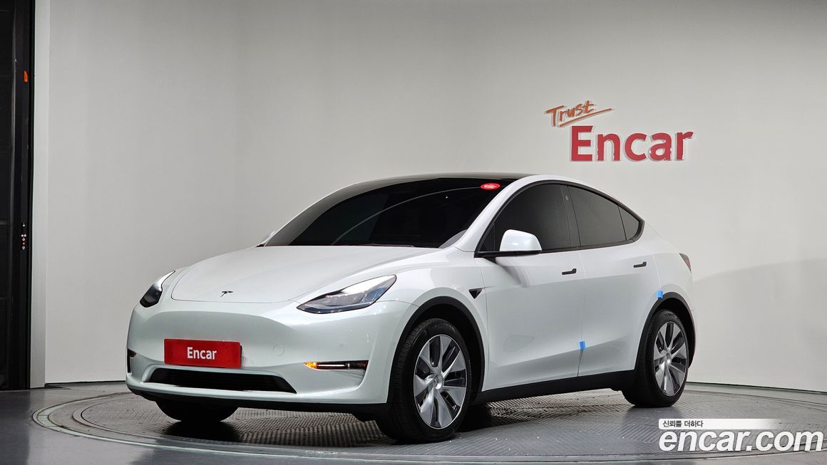 Tesla Model Y 2021