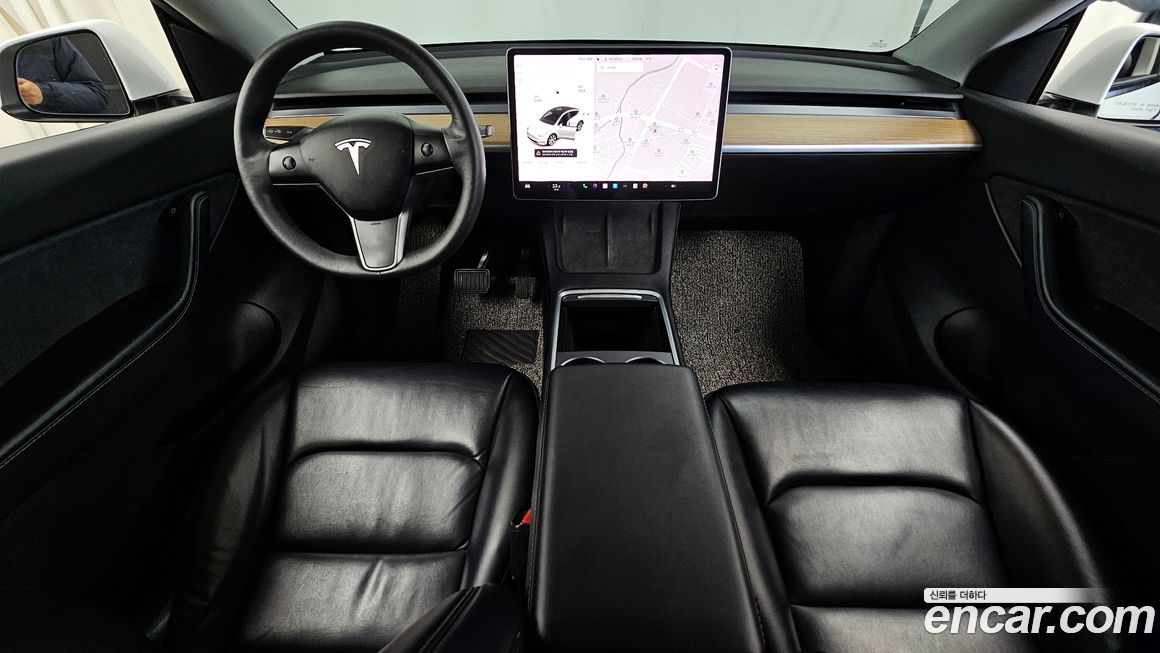 Tesla Model Y 2021
