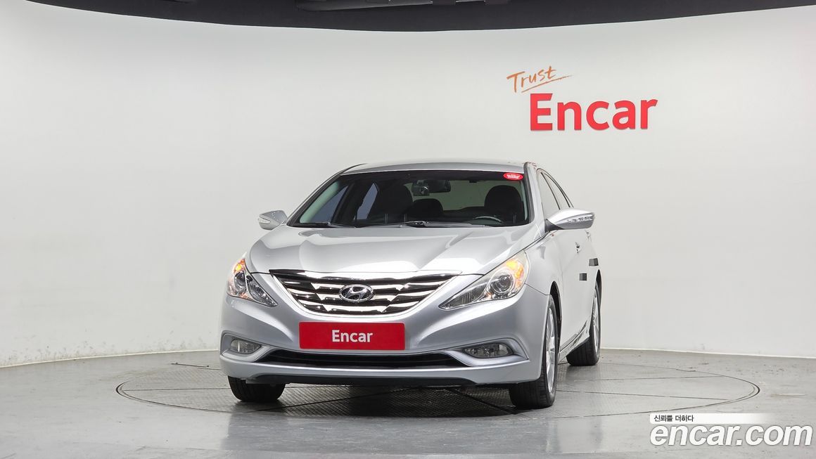 Hyundai Sonata 2011
