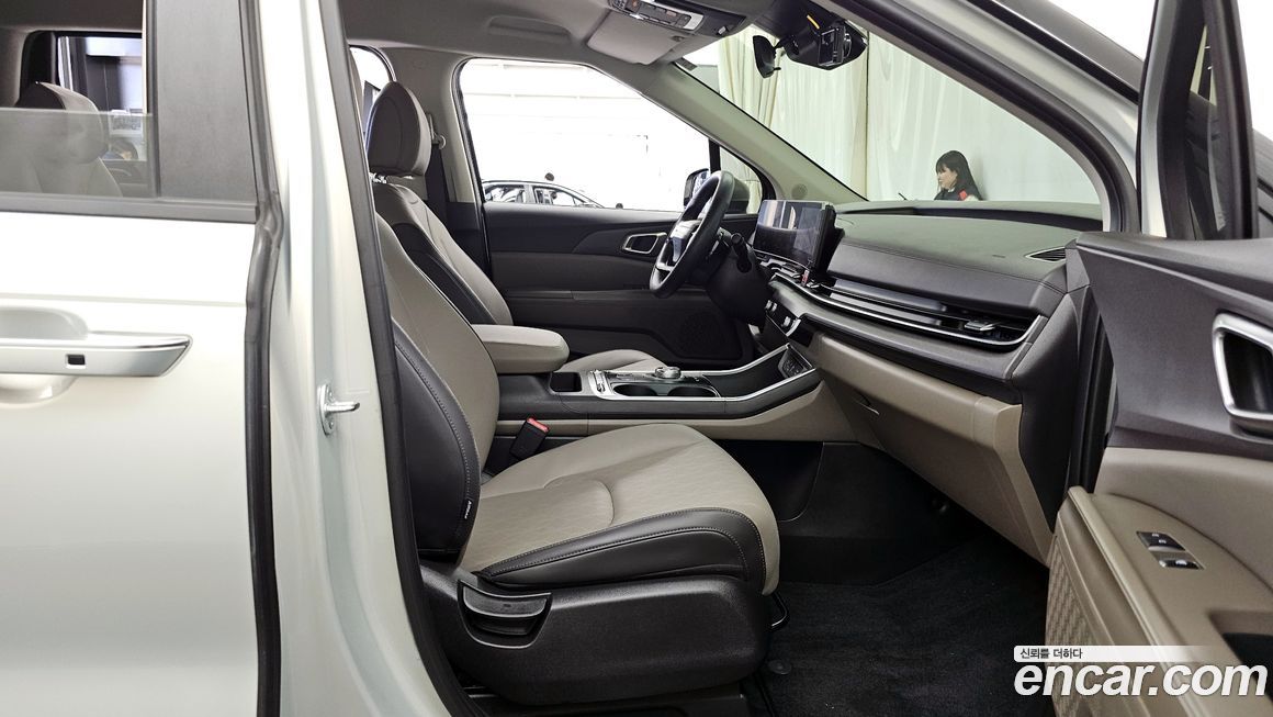 Kia Canival 2025