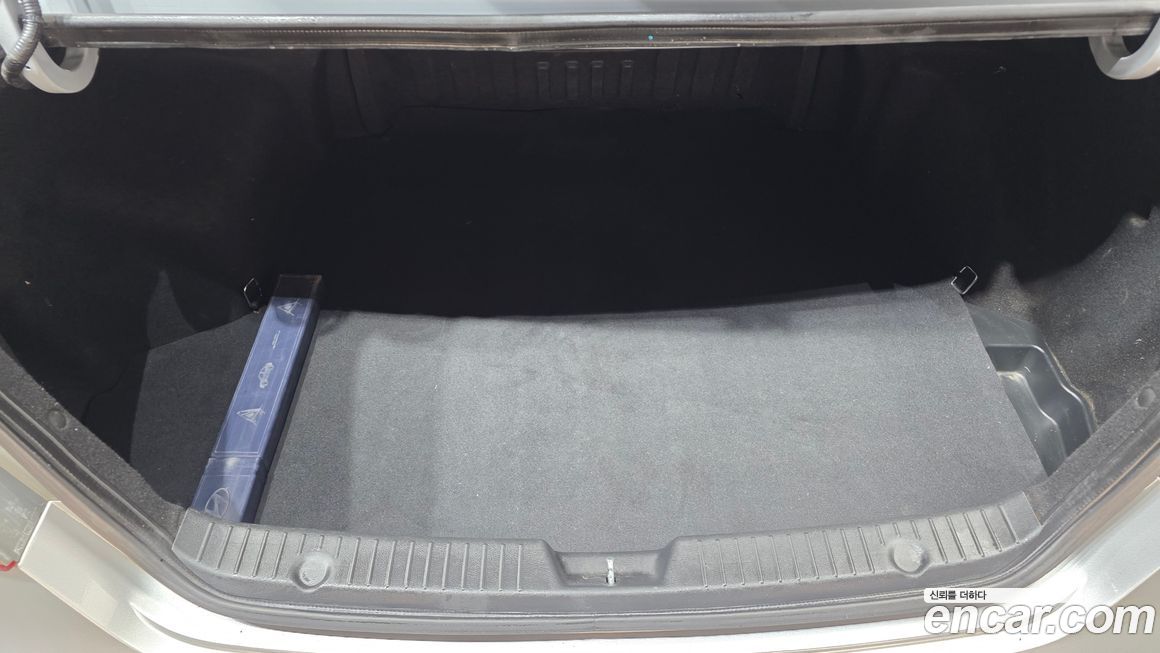 Hyundai Sonata 2011