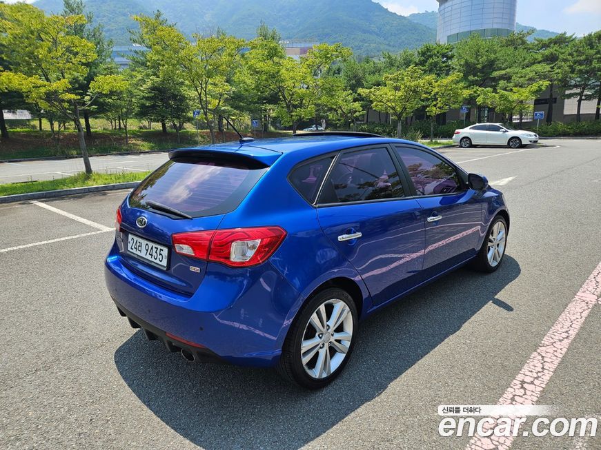 Kia Porte 2011