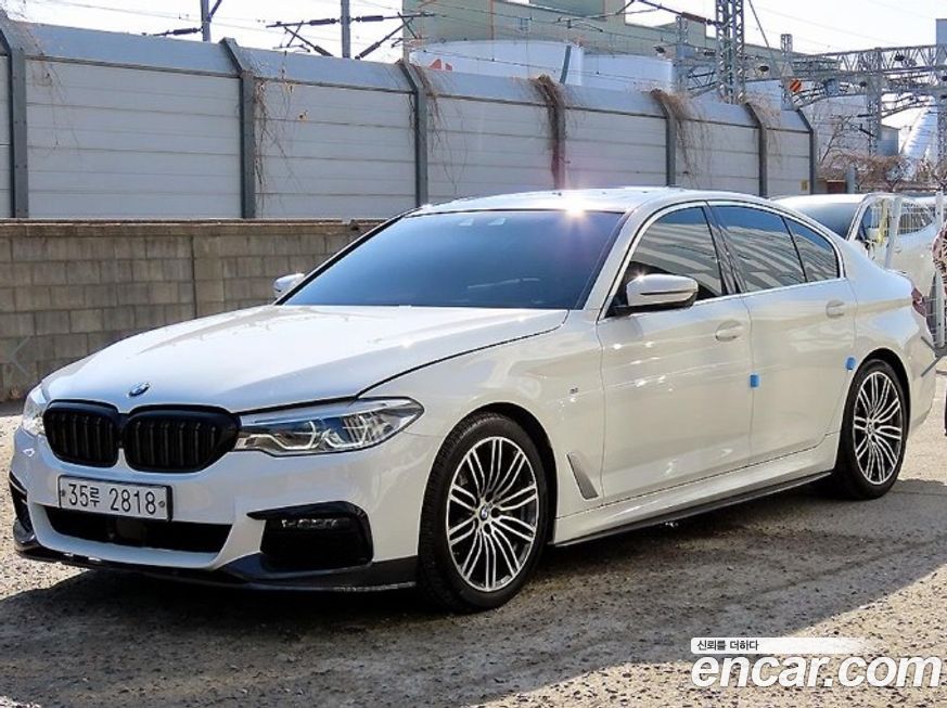 BMW 5-Series 2019