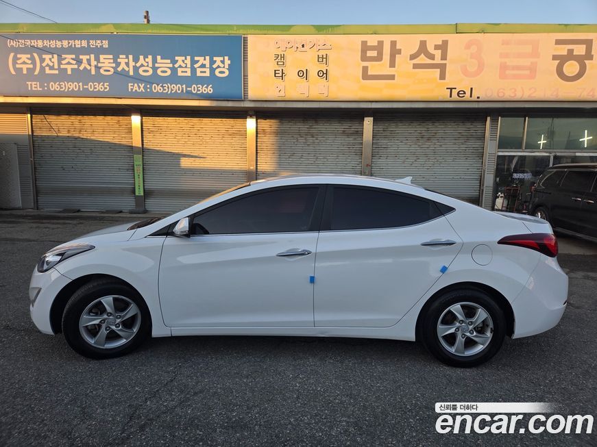 Hyundai AVANTE 2014