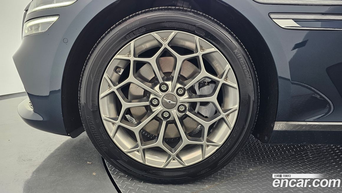 Genesis G80 2021