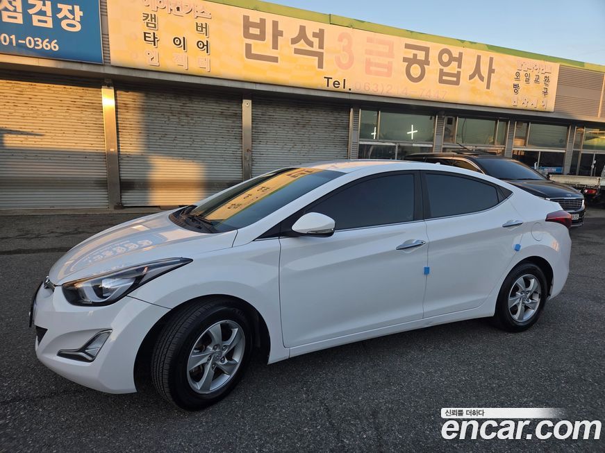 Hyundai AVANTE 2014