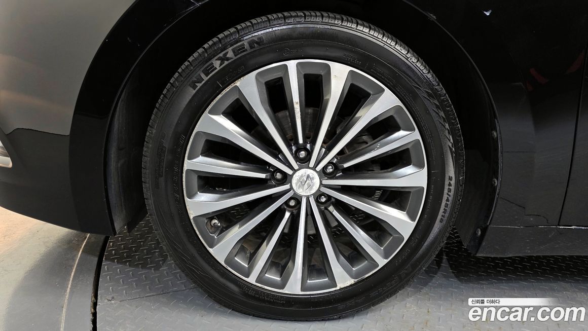 Hyundai Grandeur 2014