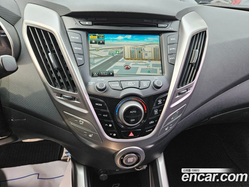 Hyundai Veloster 2012