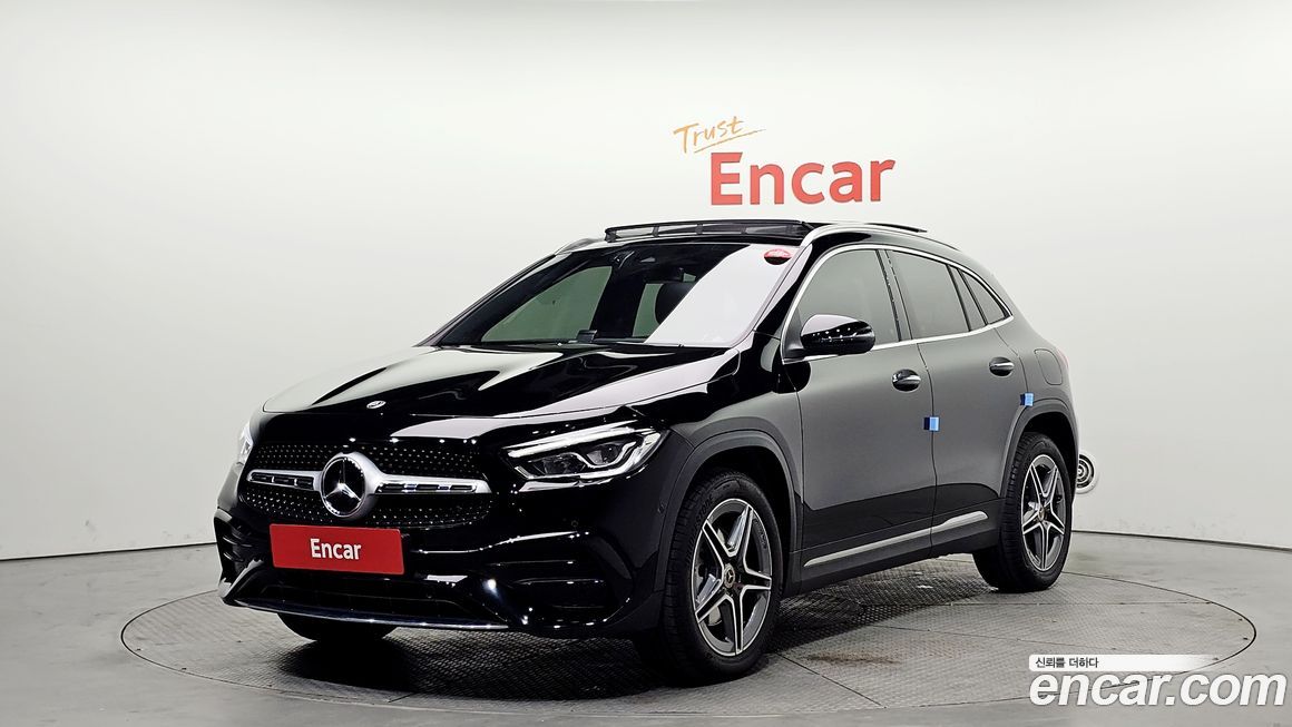 Mercedes-Benz GLA-Class 2021