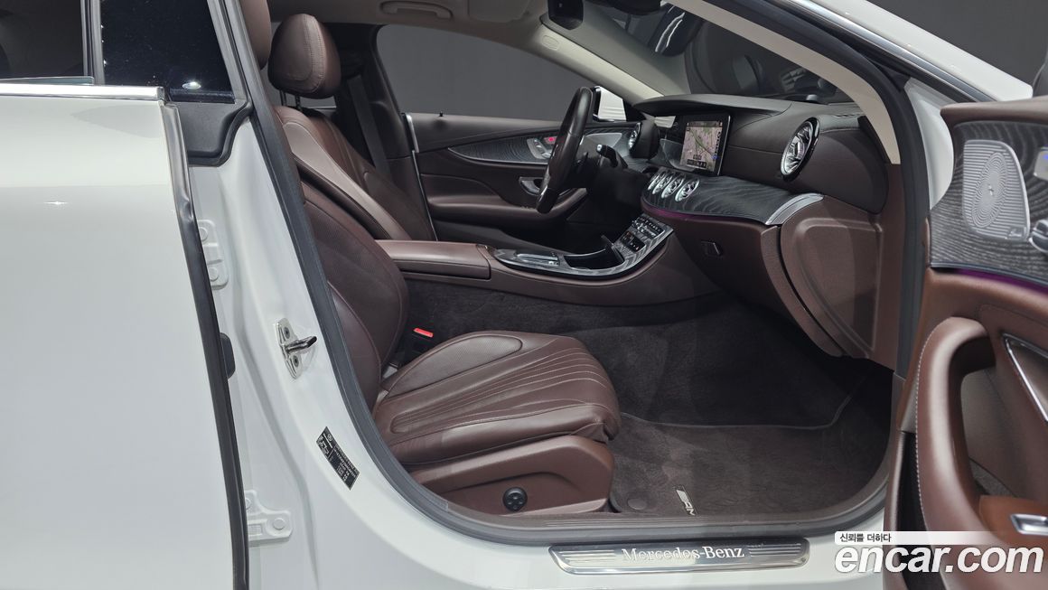 Mercedes-Benz CLS-Class 2021