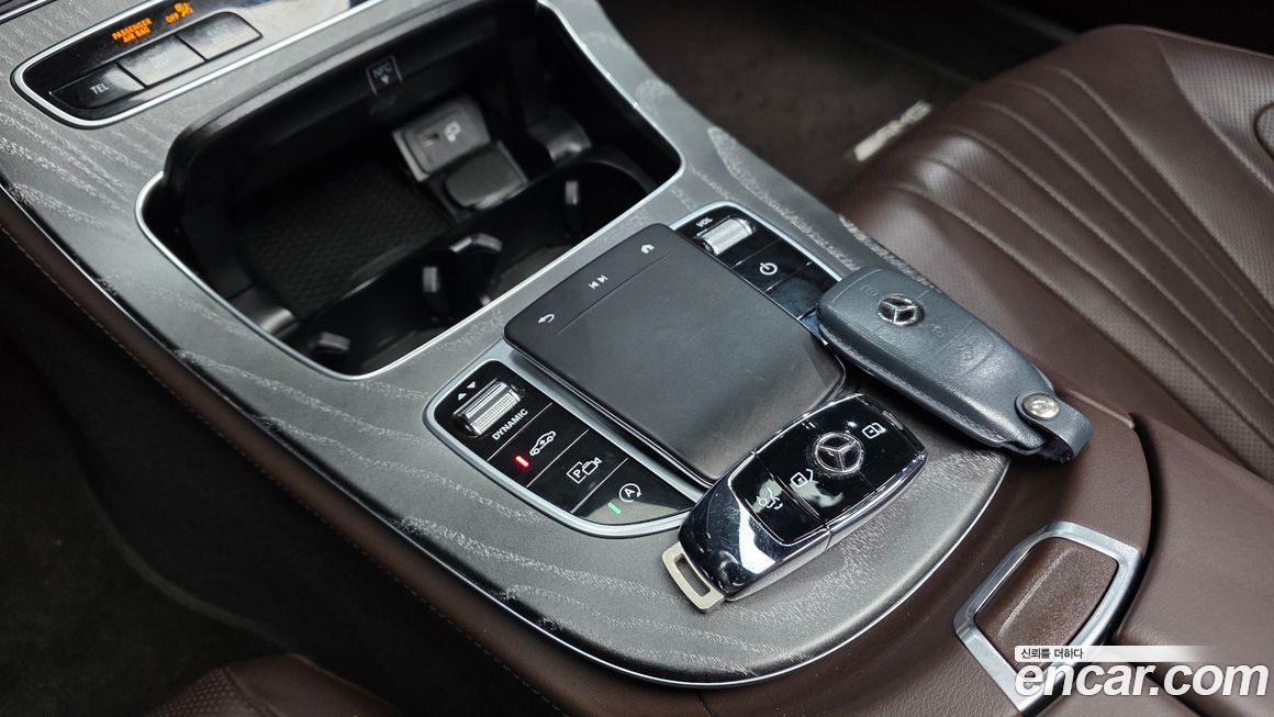 Mercedes-Benz CLS-Class 2021