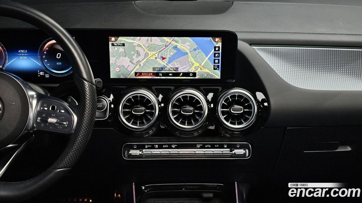 Mercedes-Benz EQA 2023