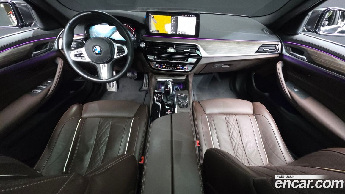 BMW 5-Series 2021