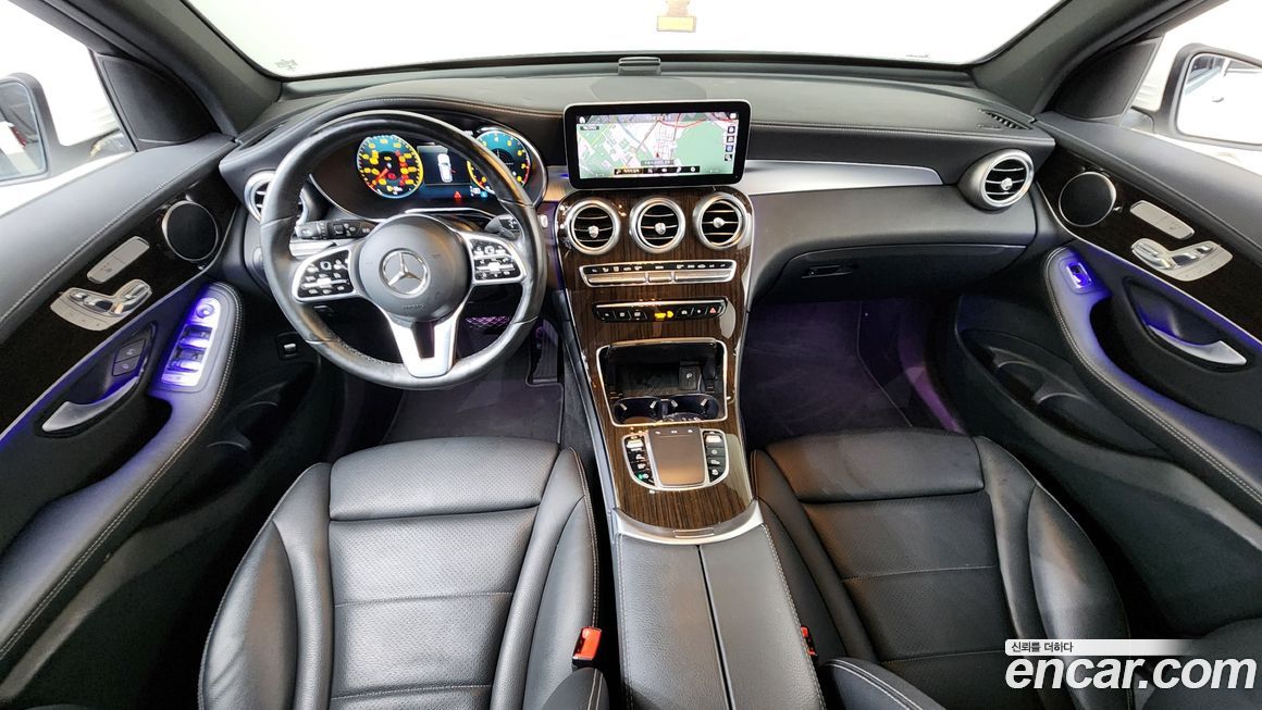 Mercedes-Benz GLC-Class 2020