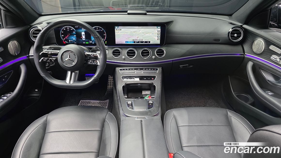 Mercedes-Benz E-Class 2022