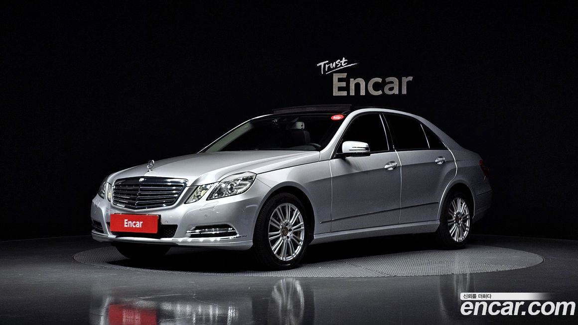 Mercedes-Benz E-Class 2012
