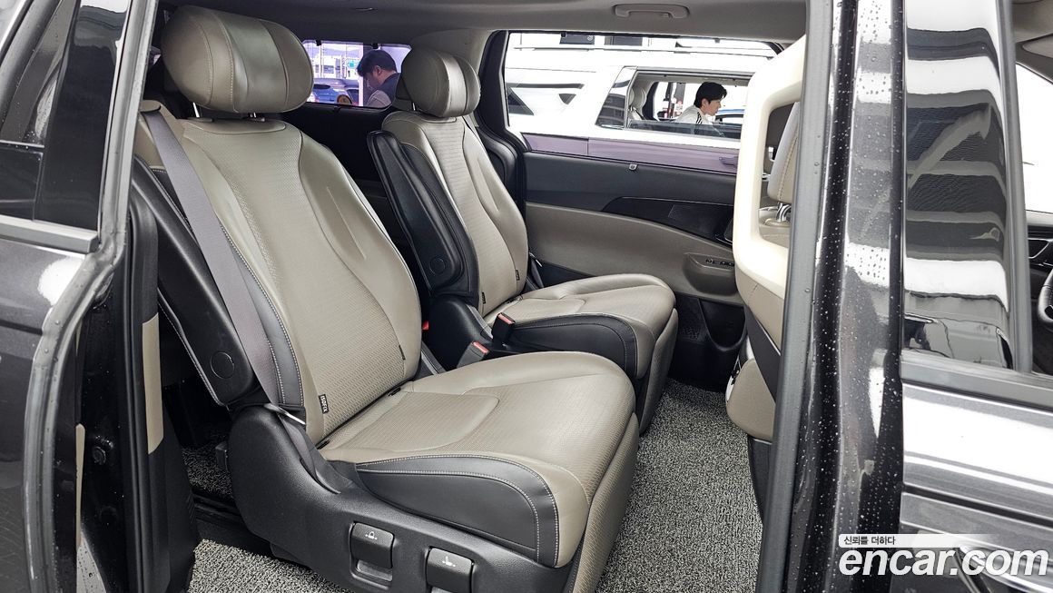 Kia Canival 2024