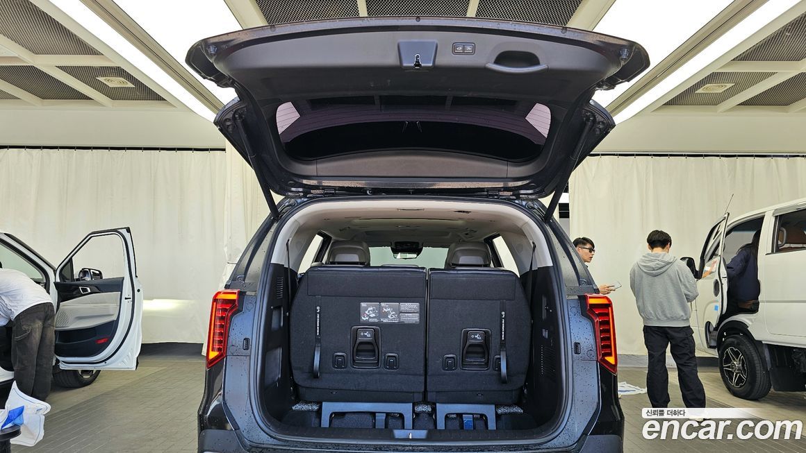 Kia Canival 2024