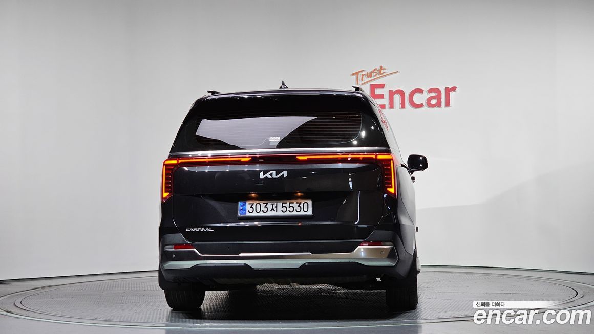 Kia Canival 2024