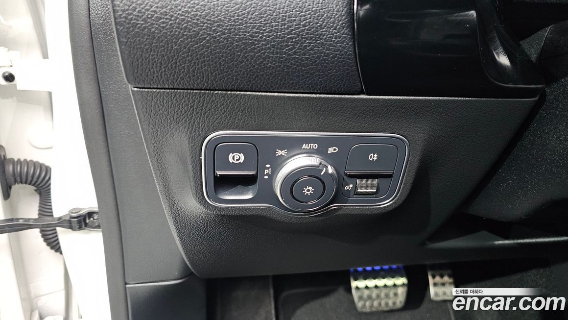 Mercedes-Benz GLA-Class 2023