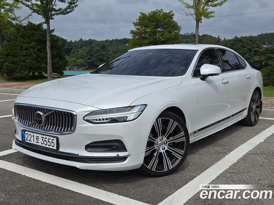 Volvo S90 2023