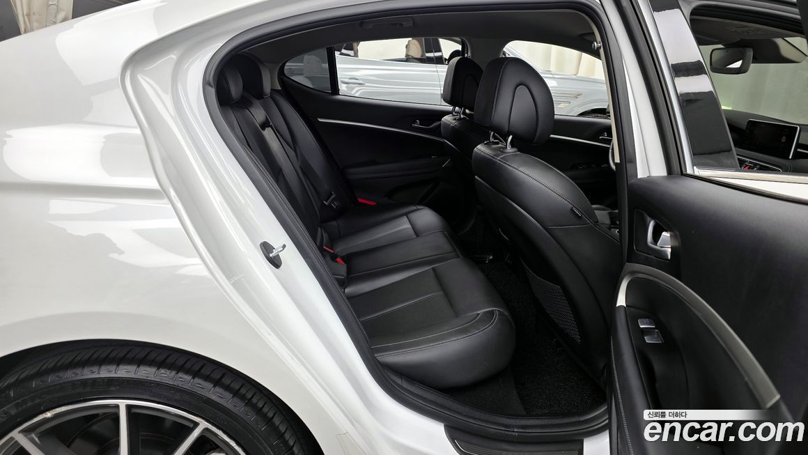 Genesis G70 2021