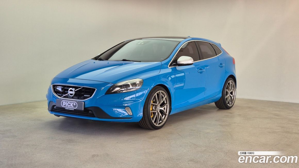 Volvo V40 2015