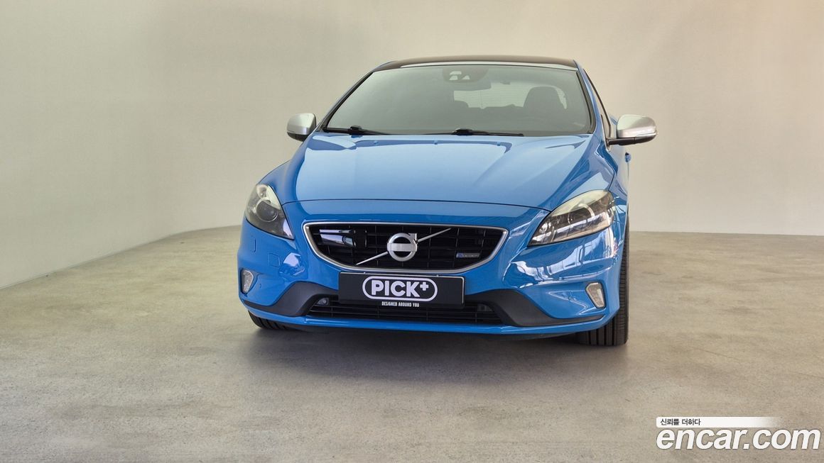 Volvo V40 2015