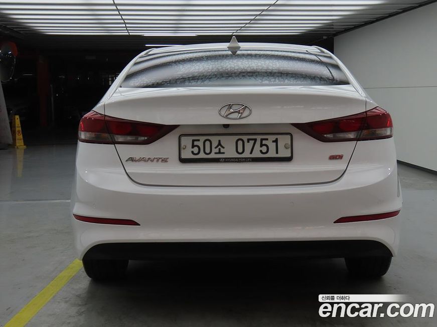 Hyundai AVANTE 2016