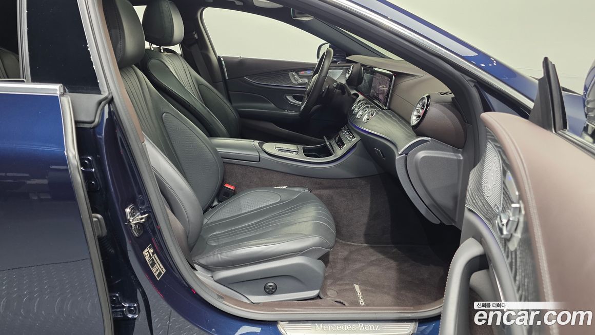 Mercedes-Benz CLS-Class 2021
