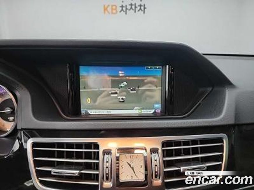 Mercedes-Benz E-Class 2014