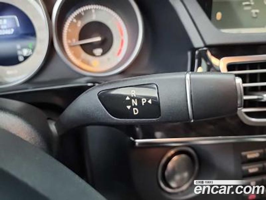 Mercedes-Benz E-Class 2014