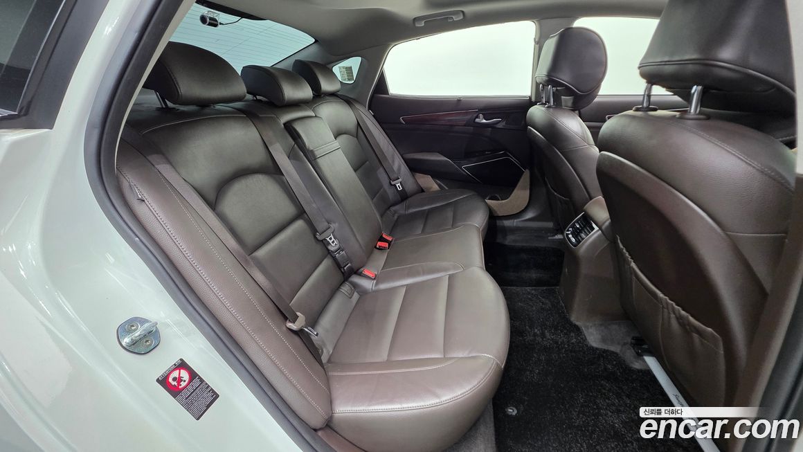 Kia K7 2016