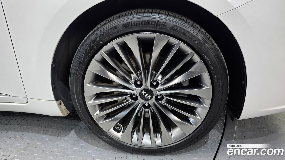 Kia K7 2016