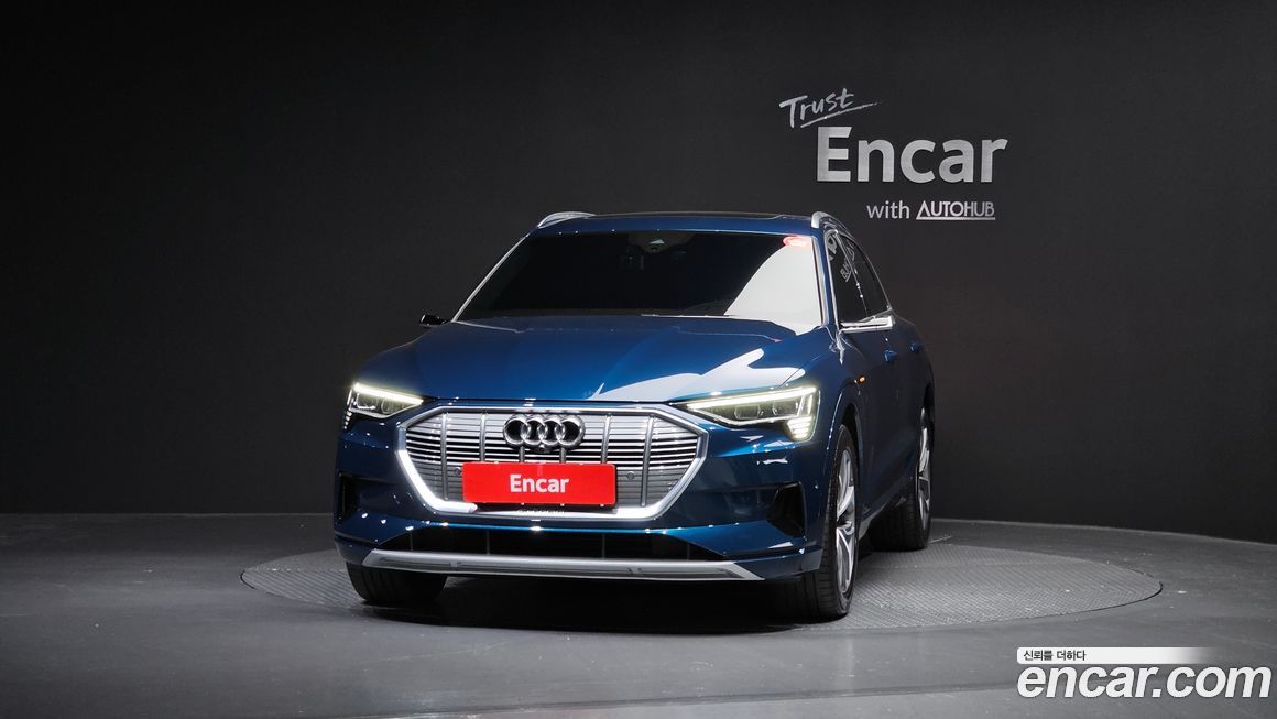 Audi e-tron 2020