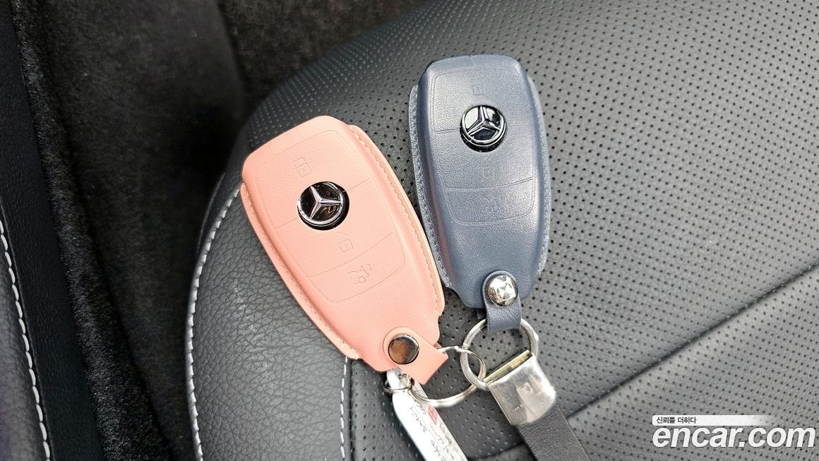 Mercedes-Benz E-Class 2023