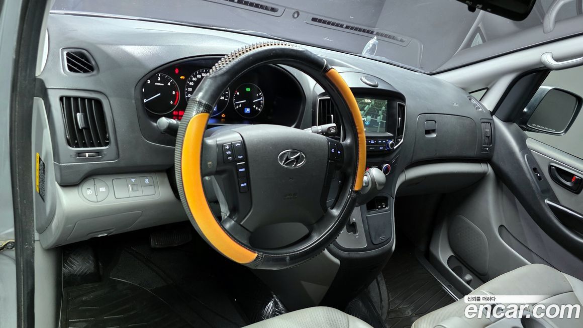 Hyundai Starex 2019