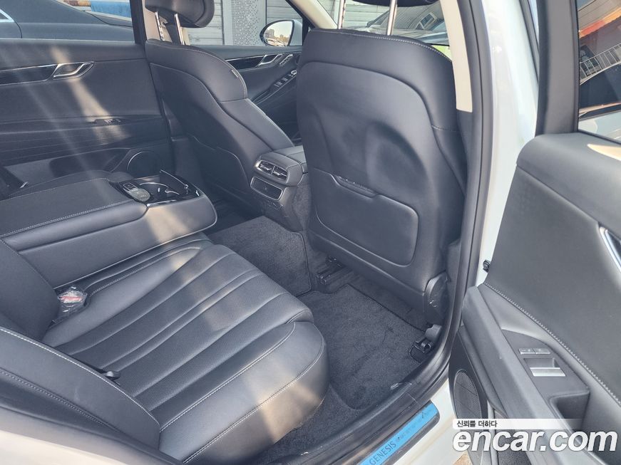 Genesis G80 2024