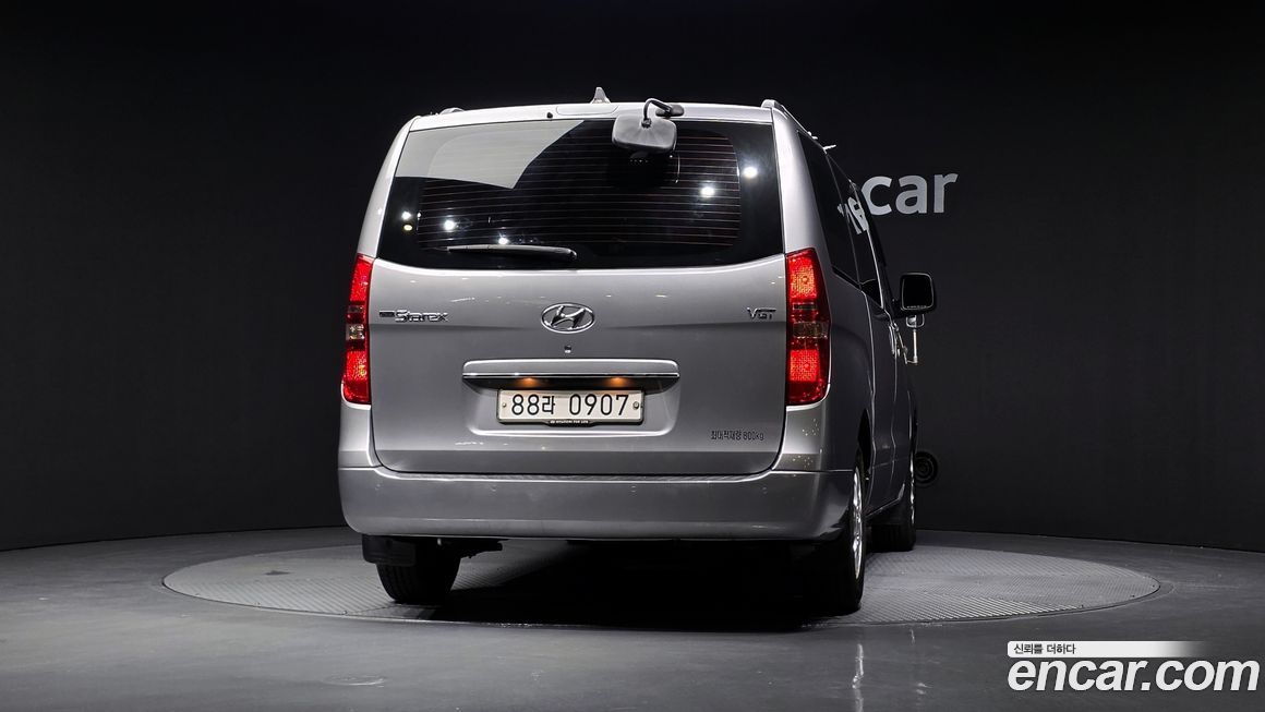 Hyundai Starex 2019
