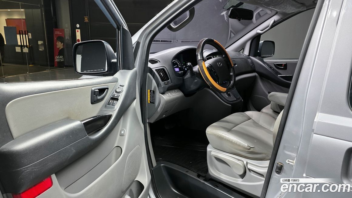Hyundai Starex 2019